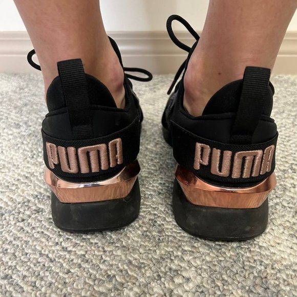 Puma Womens Runners Sz. 10 *GUC - Picture 3 of 3